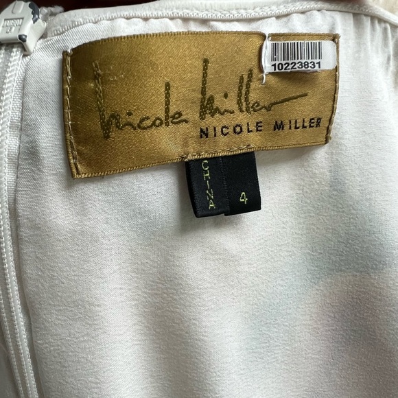 Nicole Miller flower sexy and elegant dress - Picture 7 of 9